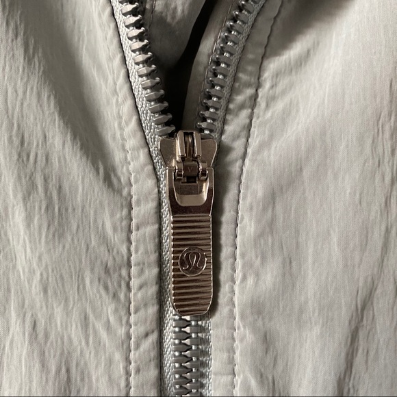 Lululemon Pack & Glyde Jacket - Picture 9 of 16